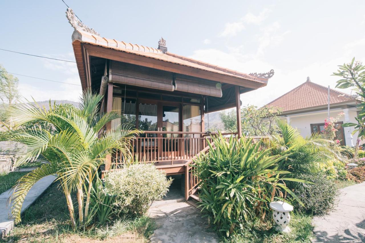 Damar Sanjaya Uttama Villa Amed Екстериор снимка
